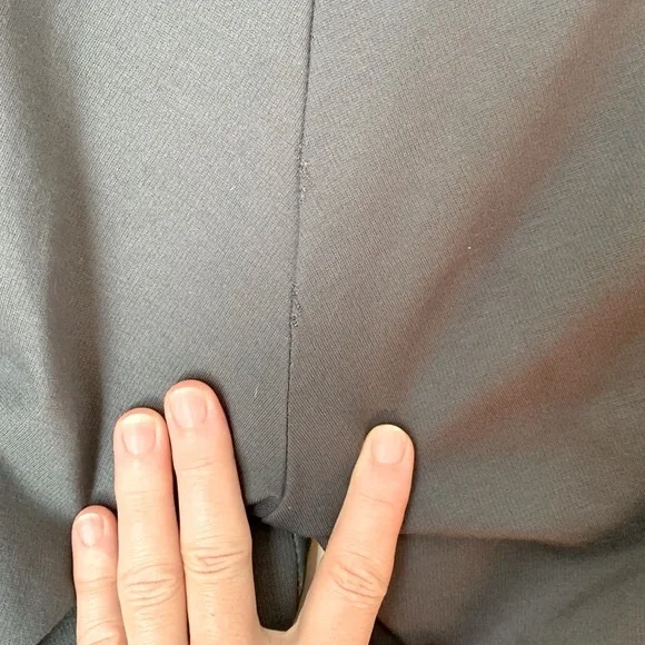 Guess by Marciano size 8 grey lamb leather leggings - Picture 12 of 14